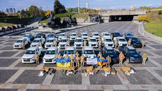 Допомога армії: передача автівок ЗСУ